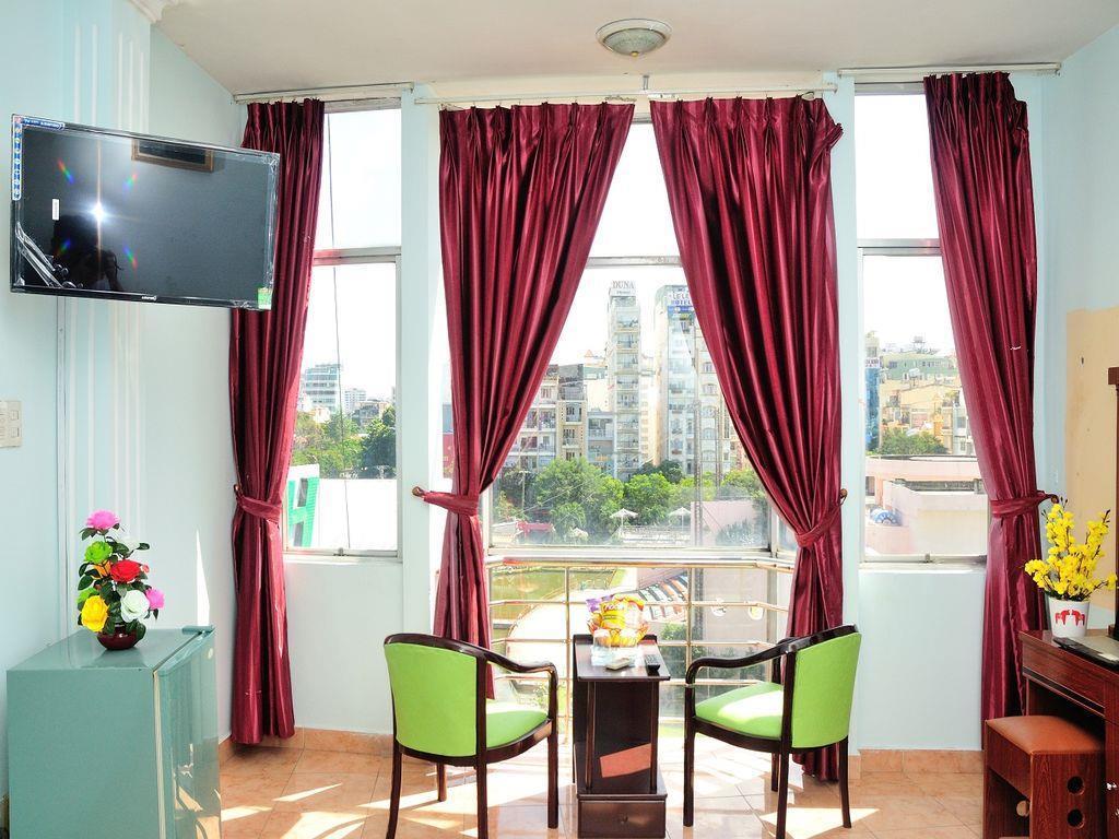 Ha Trang Hotel Хошимин Екстериор снимка