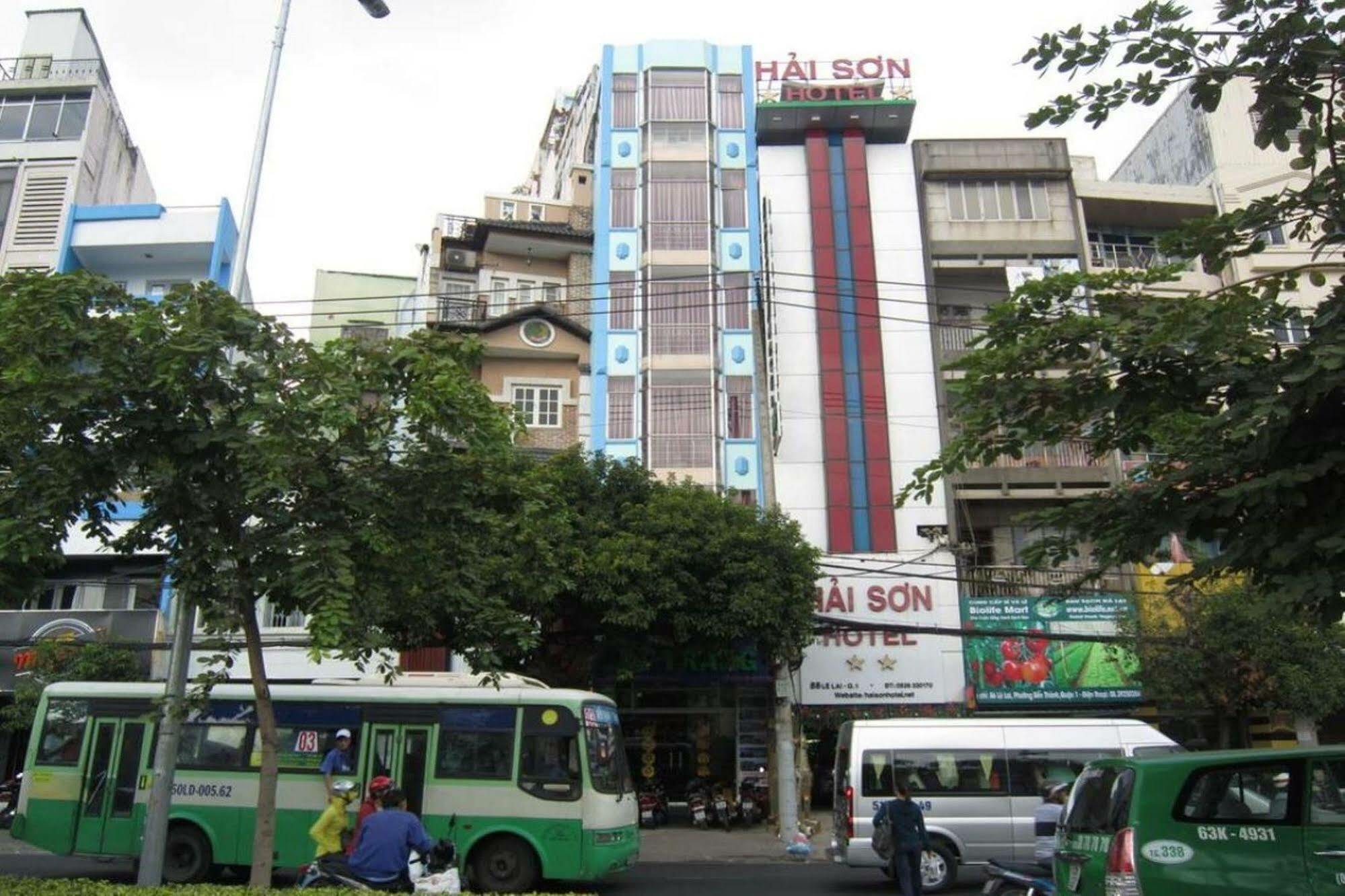 Ha Trang Hotel Хошимин Екстериор снимка