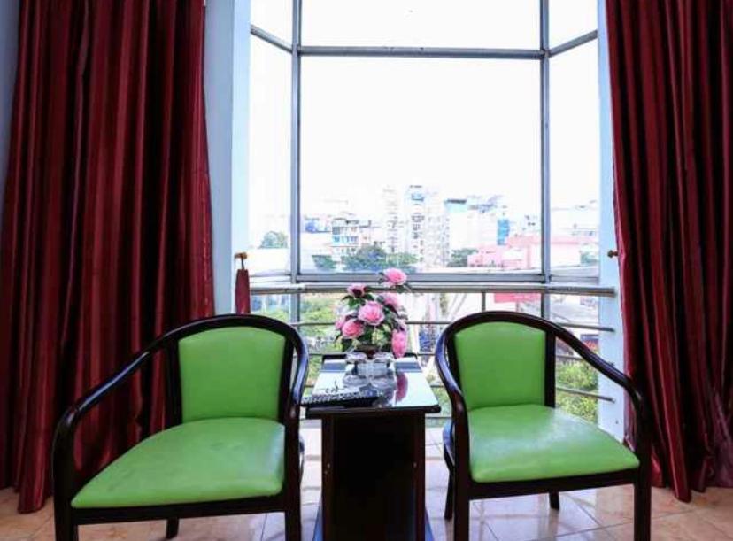 Ha Trang Hotel Хошимин Екстериор снимка