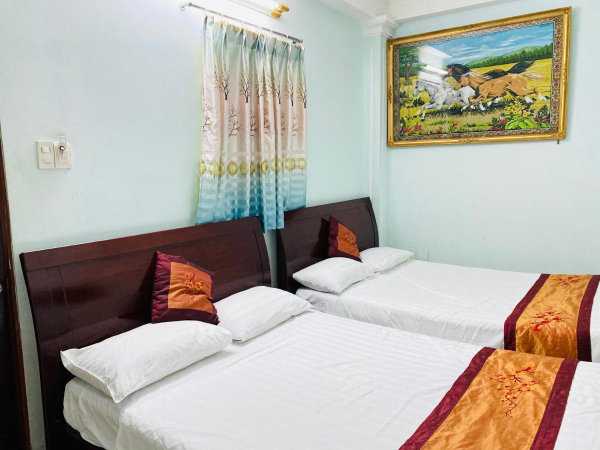 Ha Trang Hotel Хошимин Екстериор снимка