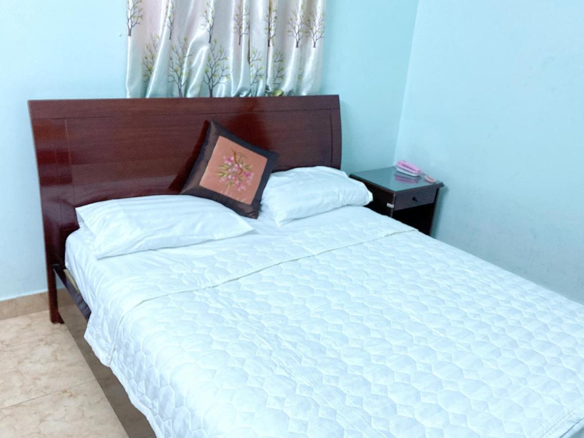 Ha Trang Hotel Хошимин Екстериор снимка